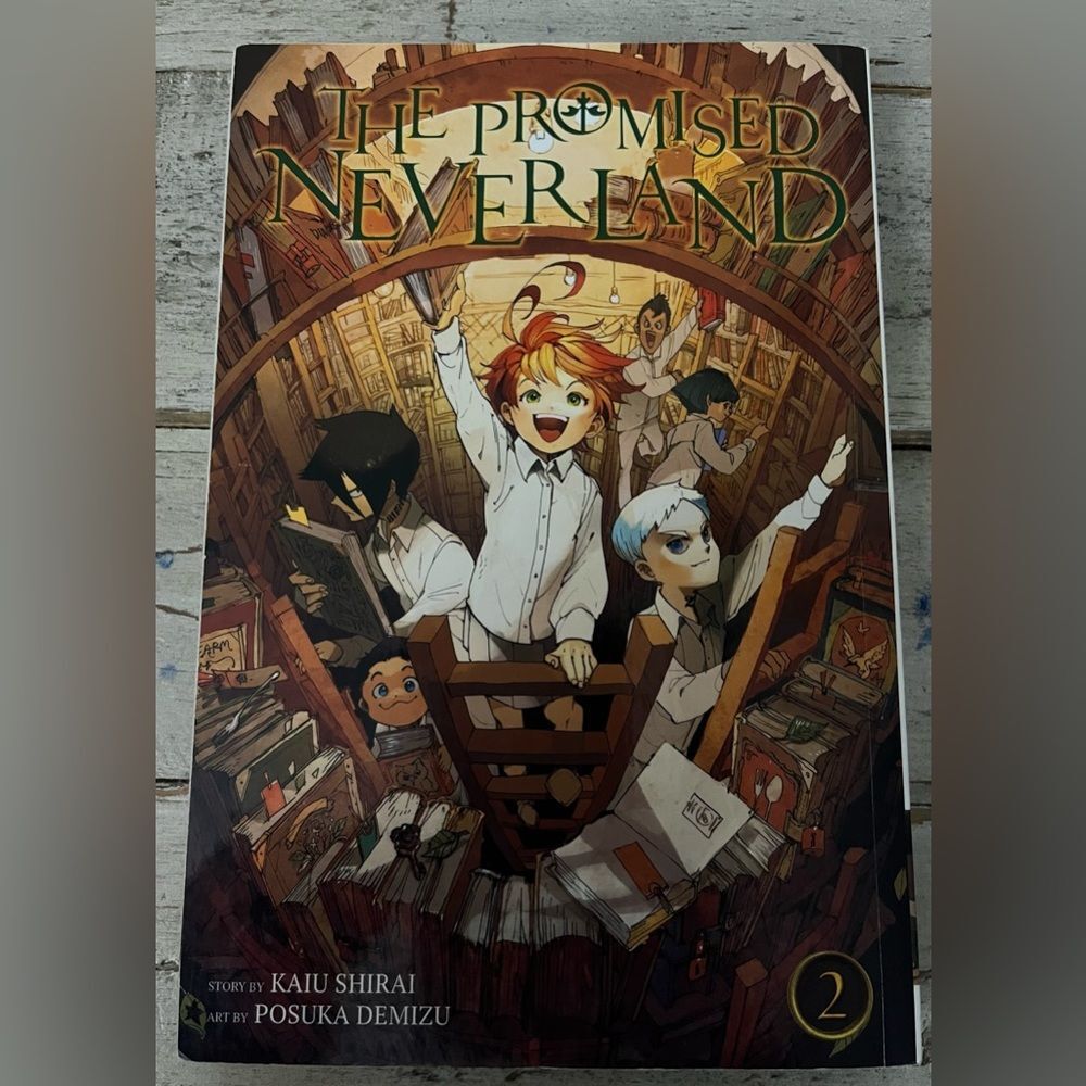 The Promised Neverland Issue 2 by Kaiu Shirai art by Posuka Demizu - Manga